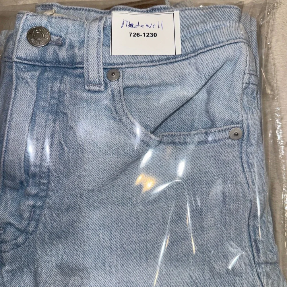 Madewell 90s Straight Leg Jeans Light Wash High Rise Size 25 Denim